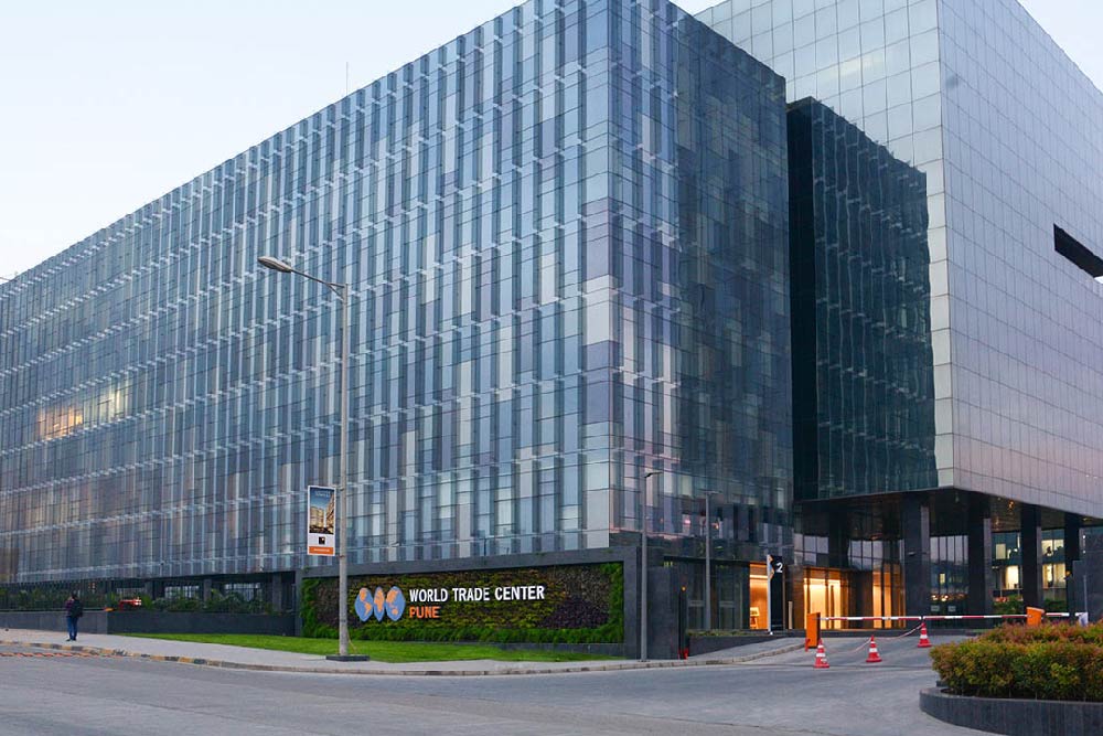 Real Estate in Pune - Commercial Real Estate in Pune: Key Areas and Market Trends to Watch in 2025.